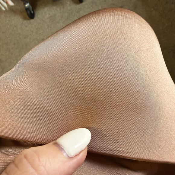 SKIMS Smoothing Intimates Full Coverage Bra 38C - Picture 7 of 7